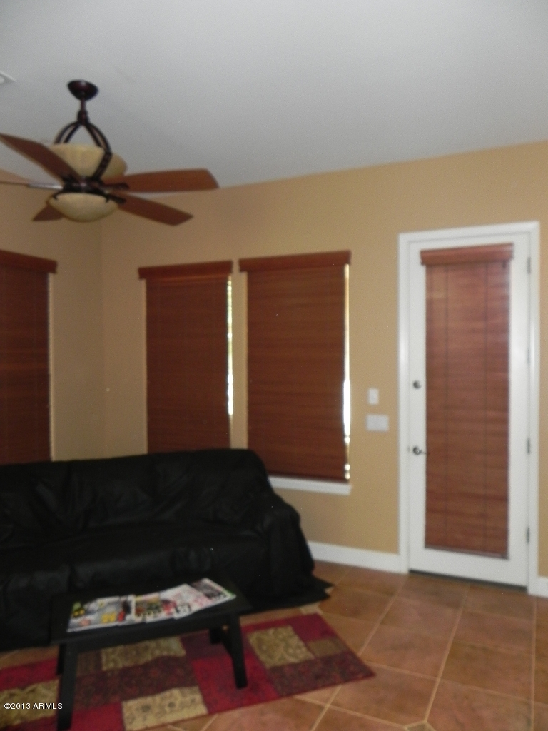 3041 East Weather Vane Road Gilbert, AZ 85296 - Photo 14 of 42 Wood Blinds at Family Rm