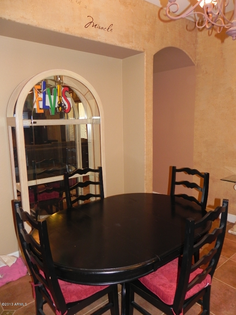 3041 East Weather Vane Road Gilbert, AZ 85296 - Photo 18 of 42 Dining Area