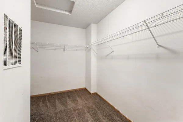 $1,875 | 14975 Pinto Lane, Savage, MN 55378