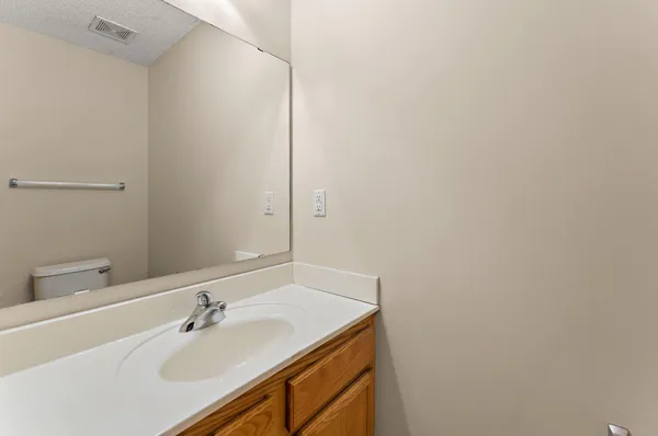 $1,875 | 14975 Pinto Lane, Savage, MN 55378