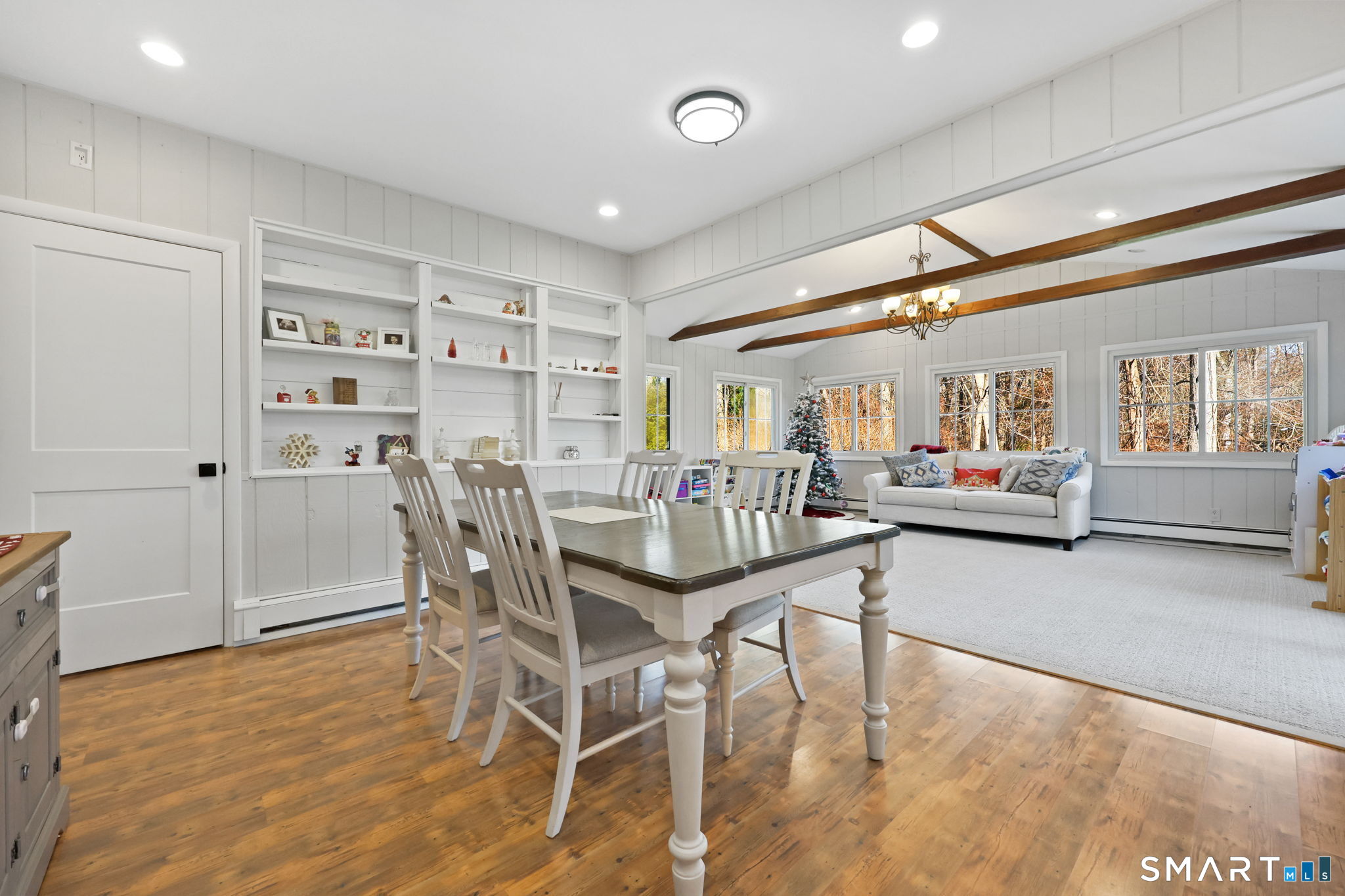 33 Purdy Road East Norwalk, CT 06850 - Photo 17 of 39 a dining room with furniture and window