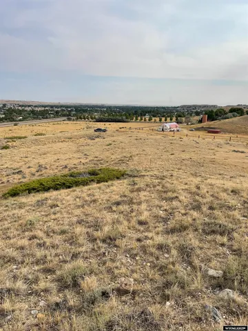 $350,000 | 7300 Highway 220, Casper, WY 82604