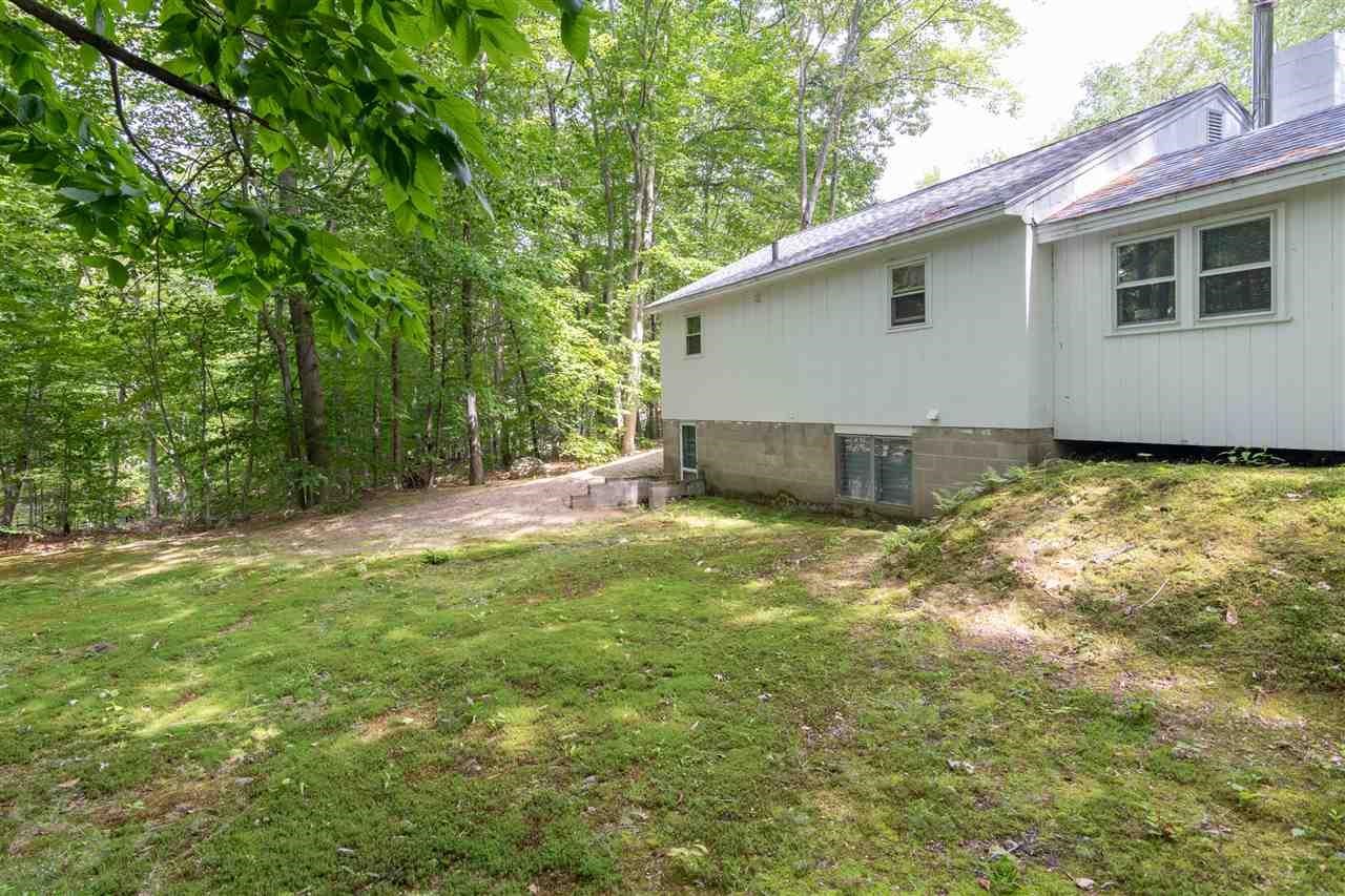 17 Colonial Road Laconia, NH 03246 - Photo 3 of 7 Gallery Image 3