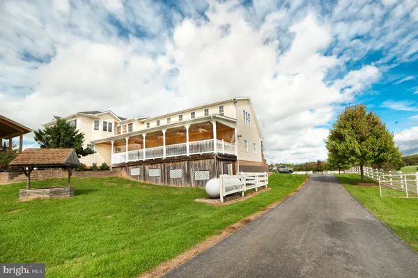 $2,900,000 | 590 Carlyle Road, Martinsburg, WV 25404