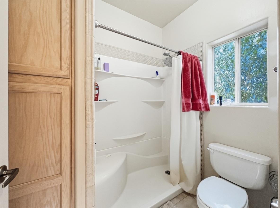 1033 East Irvine Road Phoenix, AZ 85086 - Photo 14 of 26