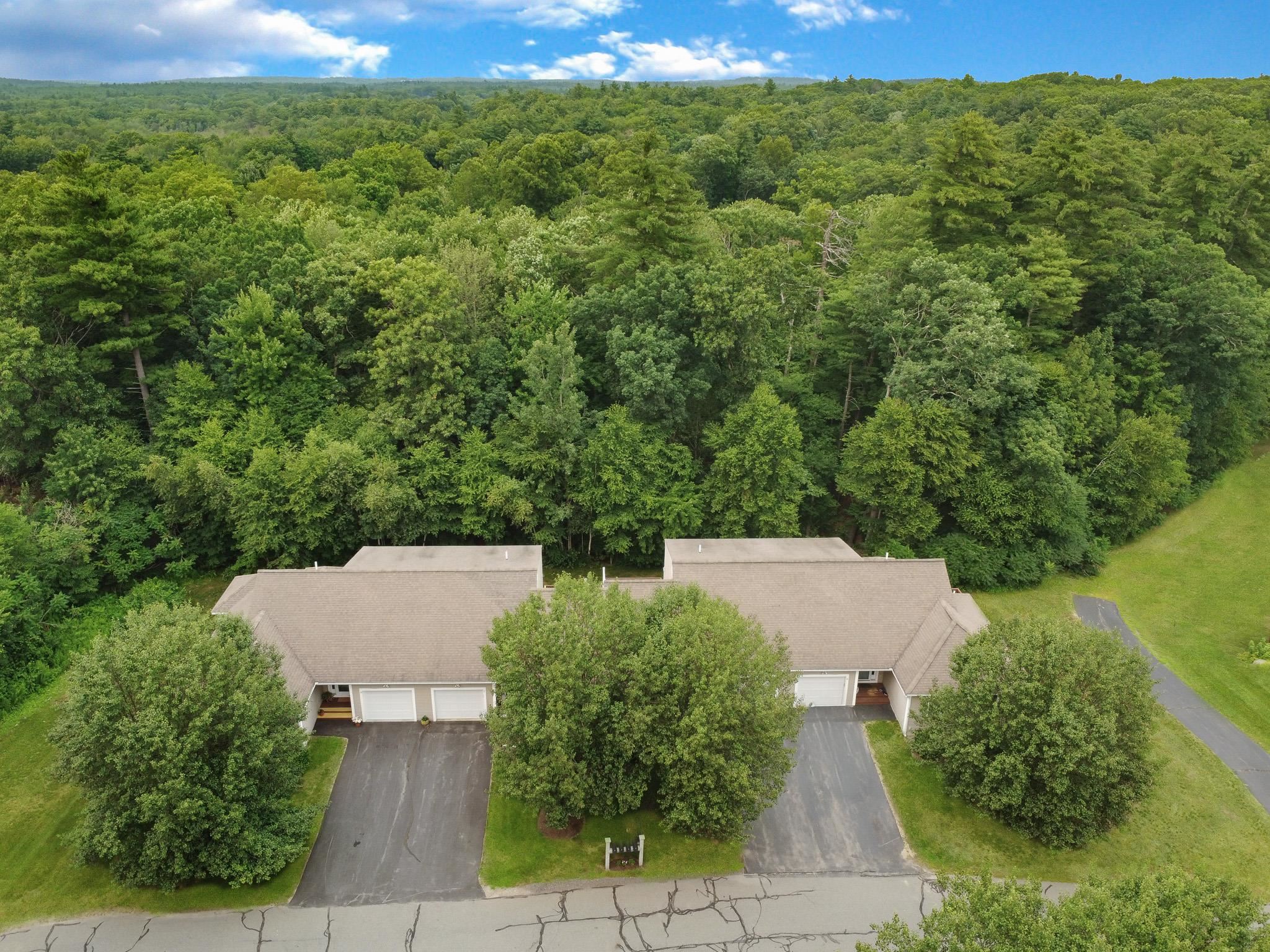 35 Forrest Street, Unit 35 Hampstead, NH 03826 - Photo 3 of 27