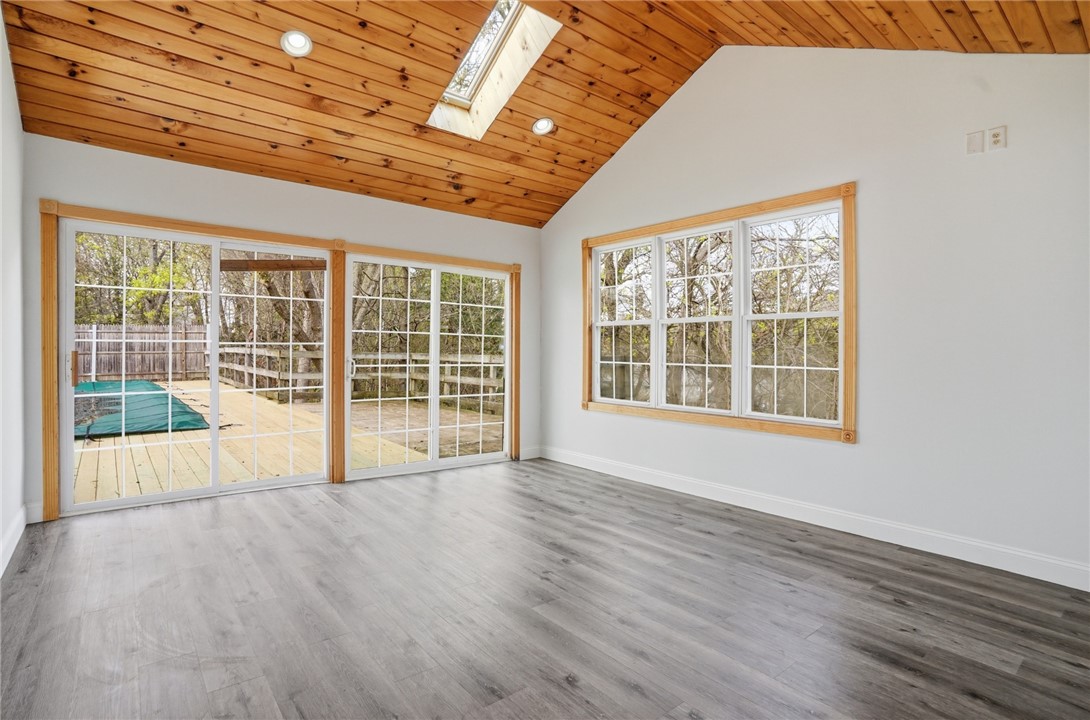 84 Crest Road North Smithfield, RI 02896 - Photo 39 of 46 Gallery Image 39