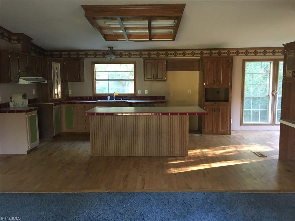 3075 Iron Works Road Reidsville, NC 27320 - Photo 3 of 12