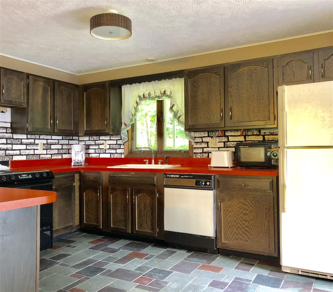 145 Reed Road Lancaster, NH 03584 - Photo 4 of 28