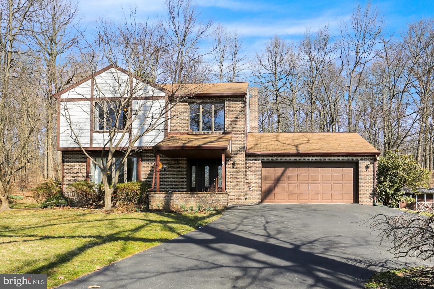 165 5 Point Road Robesonia, PA 19551 - Photo 1 of 22 Gallery Image 1