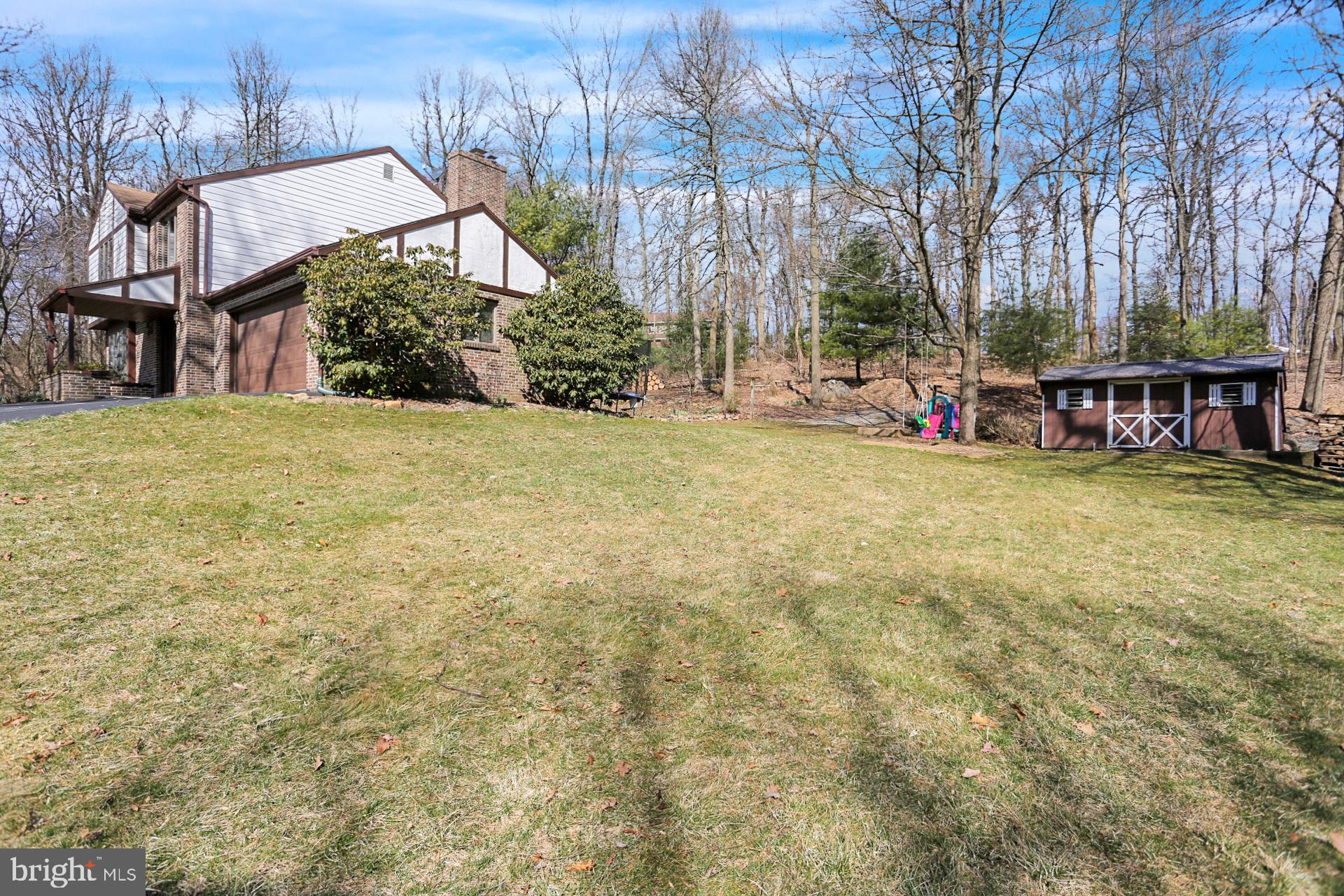 165 5 Point Road Robesonia, PA 19551 - Photo 2 of 22 Gallery Image 2