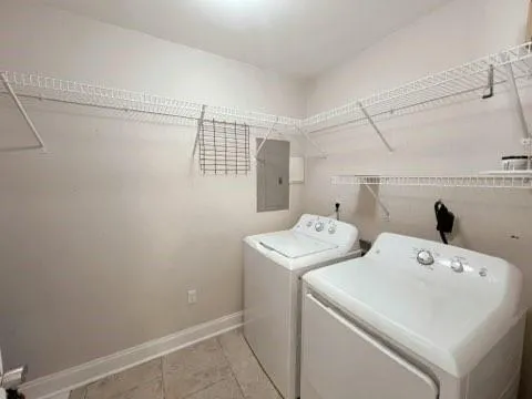 $1,495 | 733 Heavens Drive, Unit 2, Mandeville, LA 70471