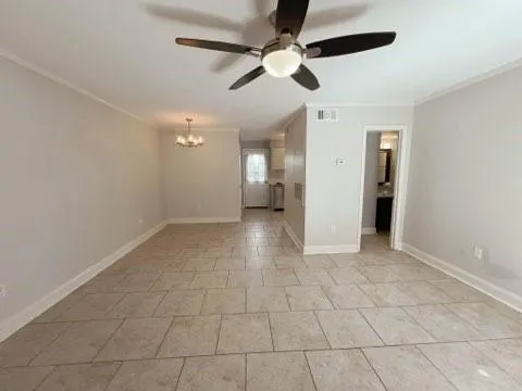 $1,495 | 733 Heavens Drive, Unit 2, Mandeville, LA 70471