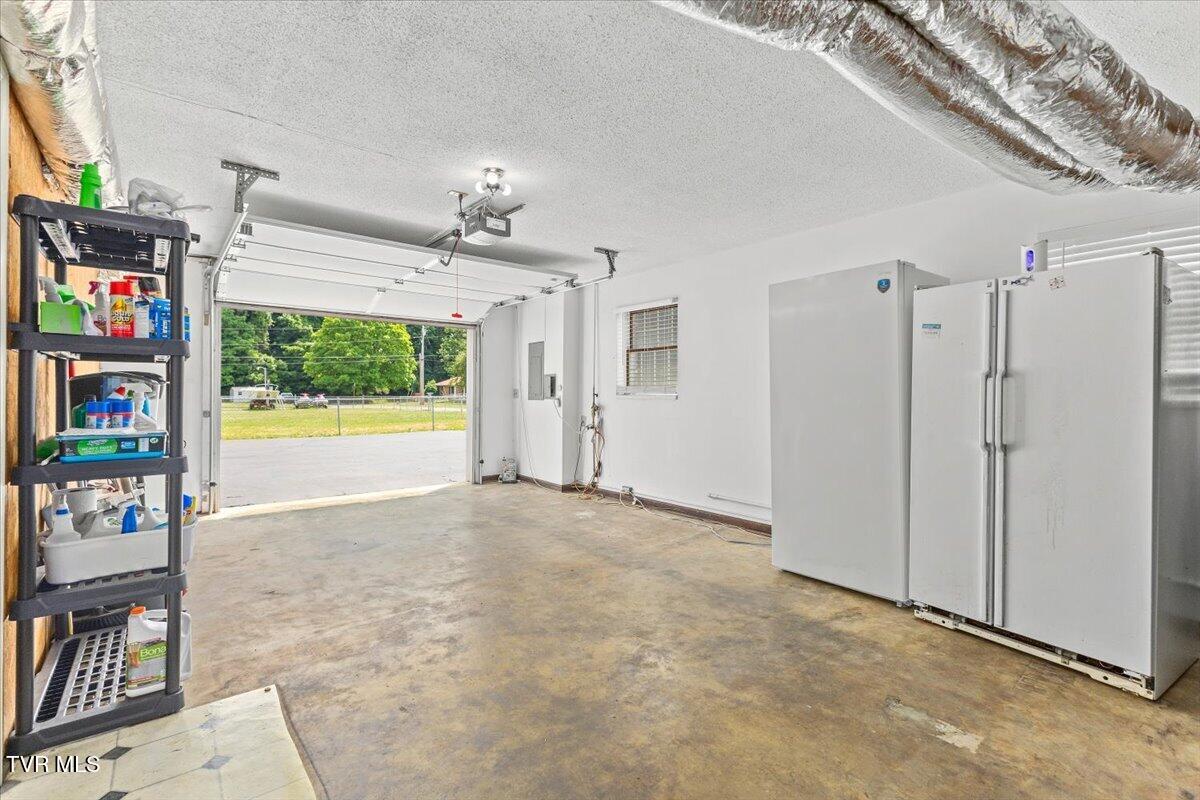 1012 South Gate Drive Elizabethton, TN 37643 - Photo 36 of 58 37-128A0787