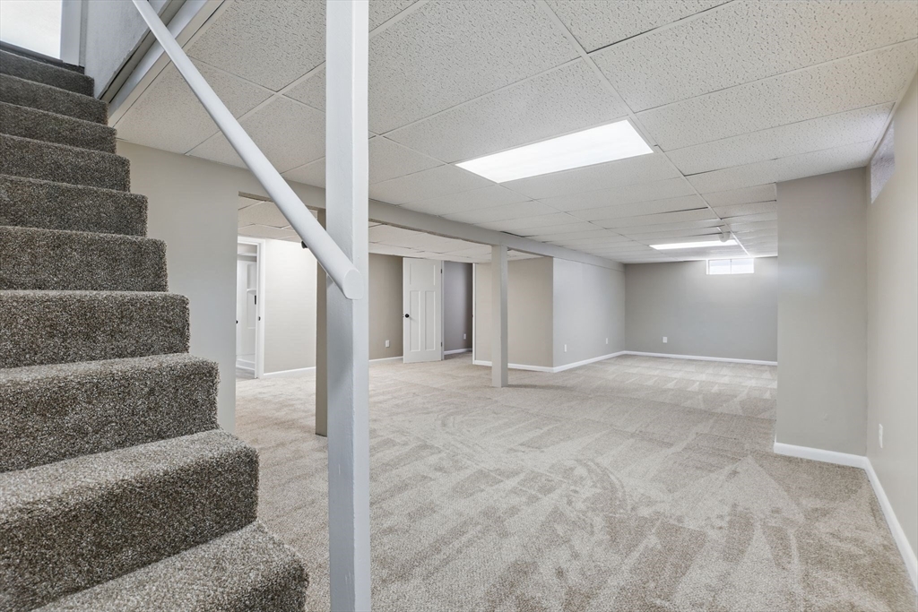 128 Avery Street Springfield, MA 01119 - Photo 17 of 31 Gallery Image 17