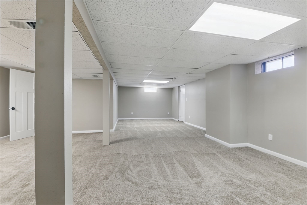 128 Avery Street Springfield, MA 01119 - Photo 18 of 31 Gallery Image 18