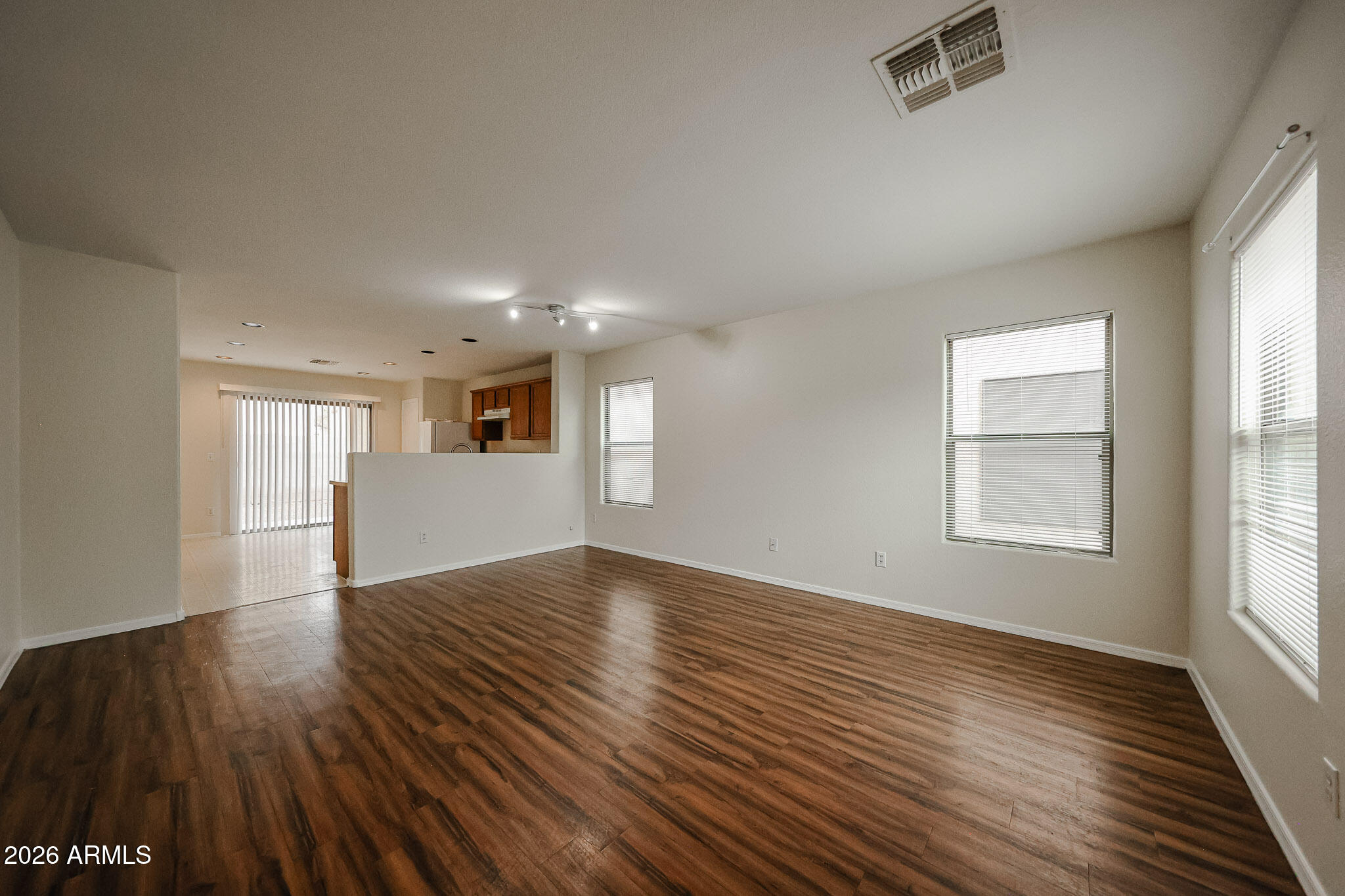 6426 West Harwell Road Laveen, AZ 85339 - Photo 3 of 21 Harwell living rm