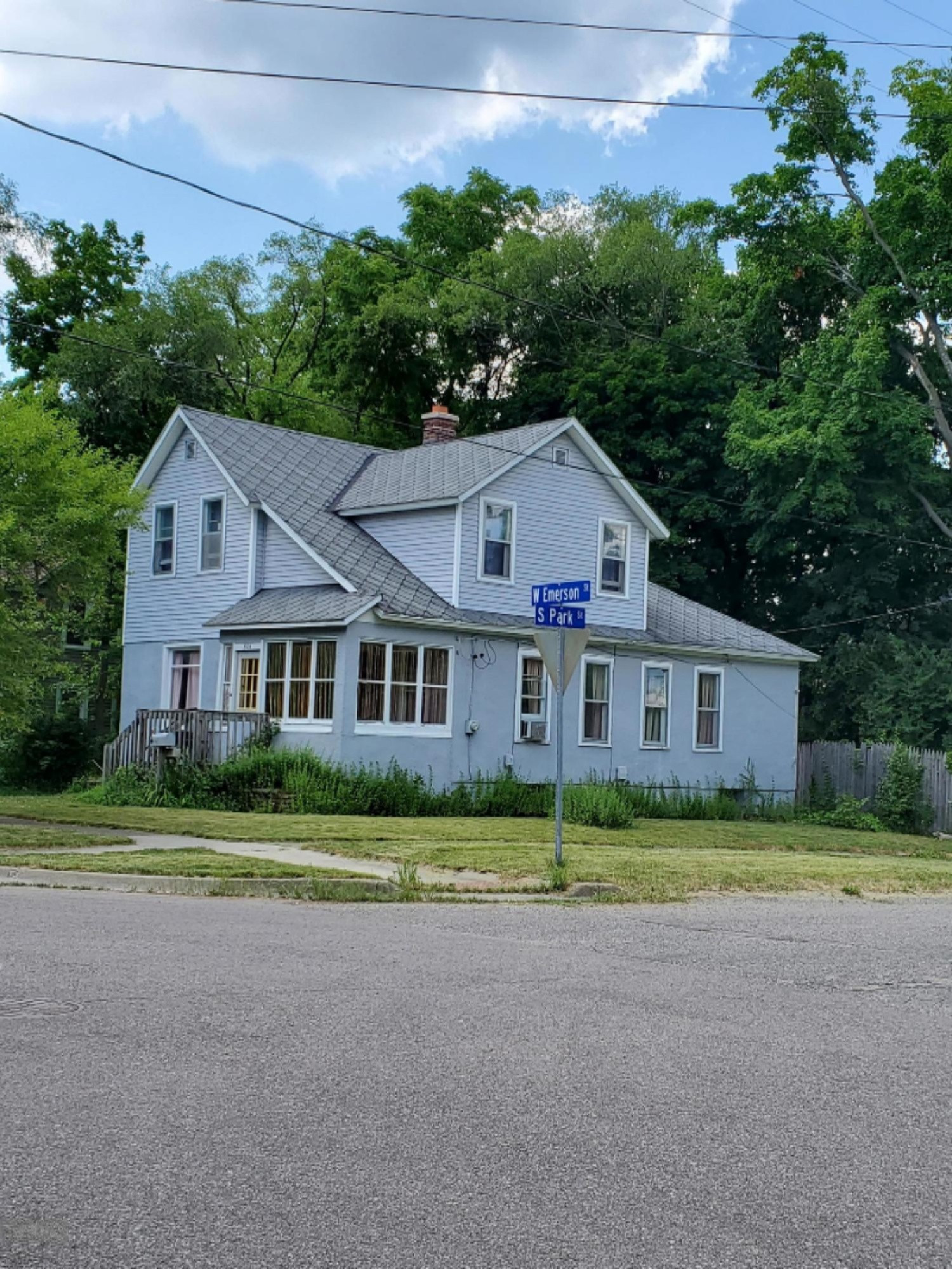 819 Reed Avenue Kalamazoo, MI 49001 - Photo 2 of 3 Emerson