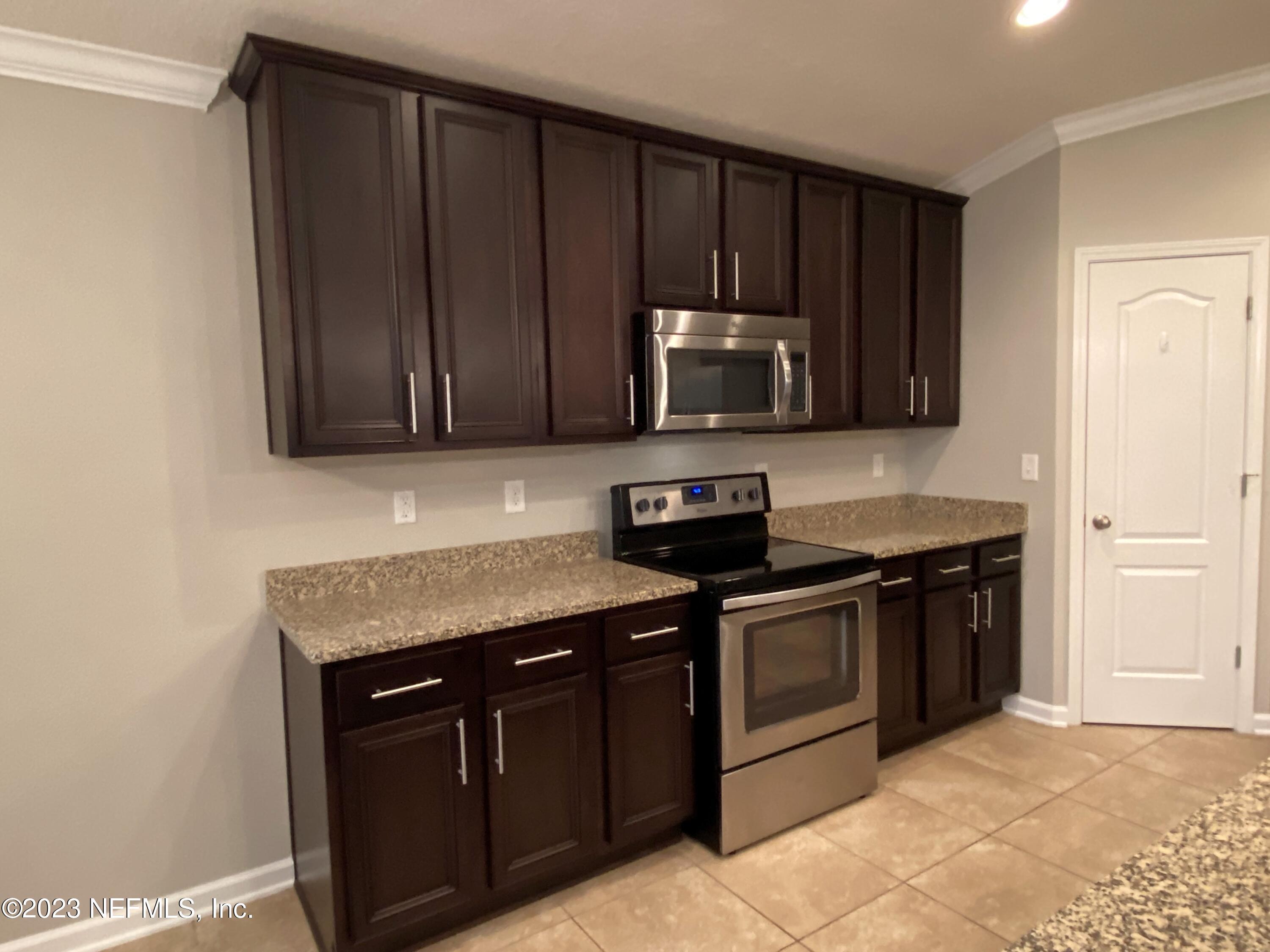 1892 High Prairie Lane Middleburg, FL 32068 - Photo 12 of 31 Kitchen-3