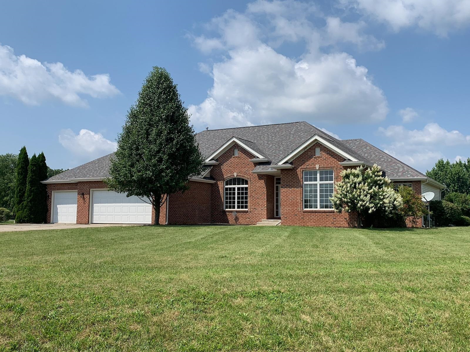 7092 Hawthorne Ridge Roscoe, IL 61073 - Photo 1 of 42 Gallery Image 1