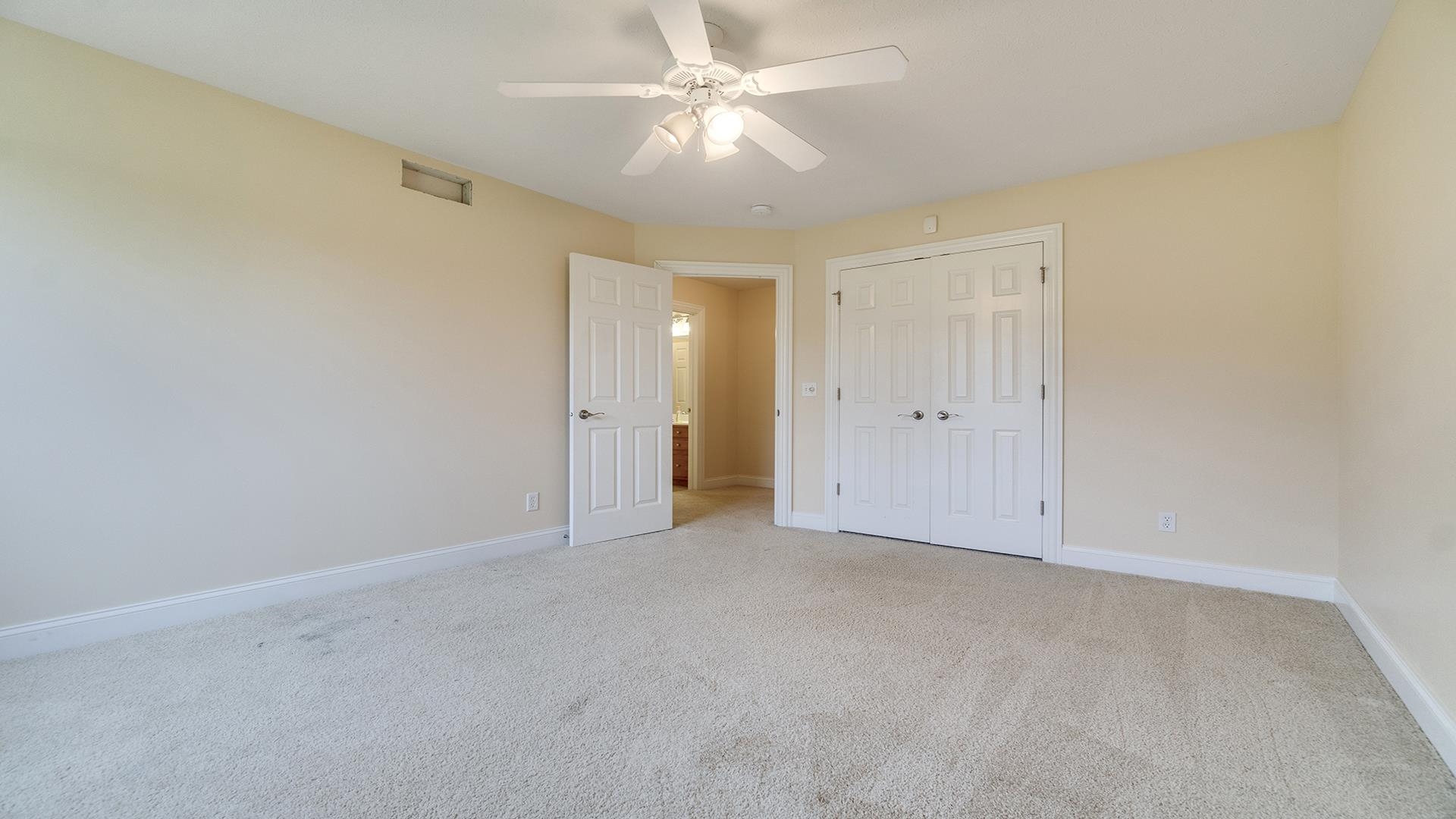 7092 Hawthorne Ridge Roscoe, IL 61073 - Photo 31 of 42 Gallery Image 31