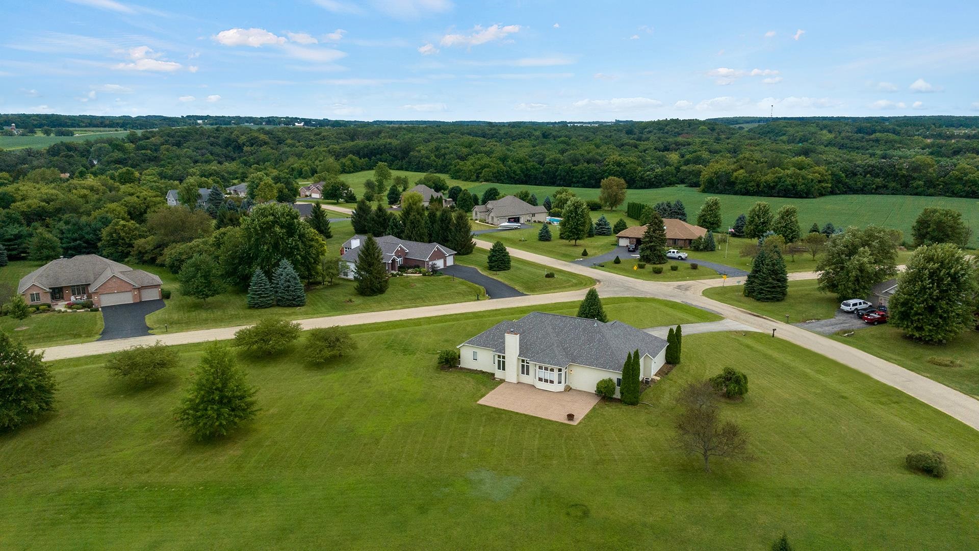 7092 Hawthorne Ridge Roscoe, IL 61073 - Photo 40 of 42 Gallery Image 40