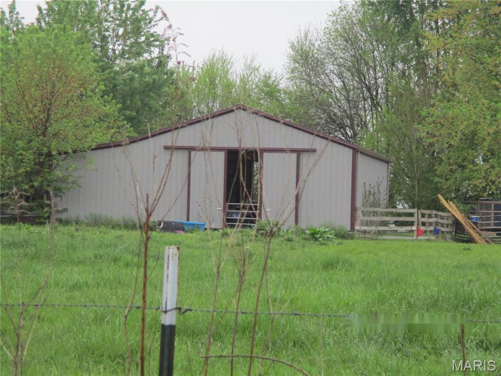 16678 Conrad Road Brighton, IL 62012 - Photo 37 of 39
