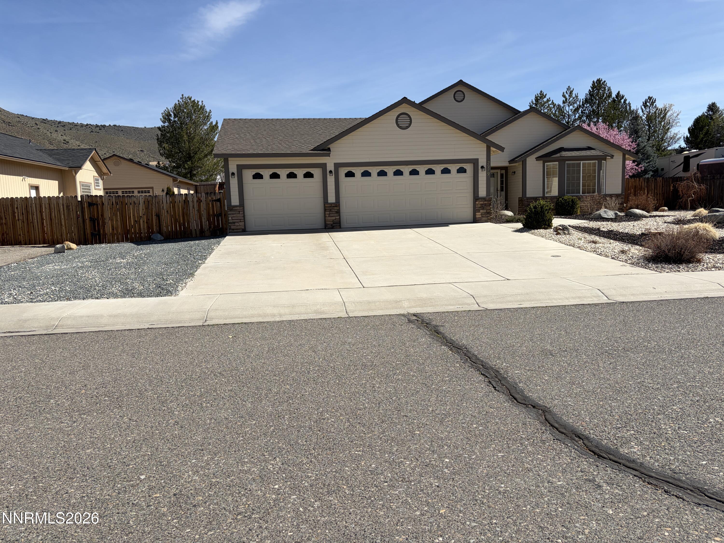 2979 Del Rio Lane Minden, NV 89423 - Photo 34 of 34 IMG_4544