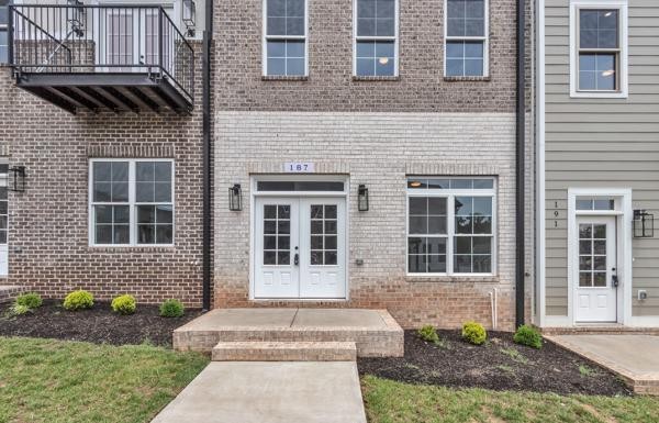 187 Charleston Avenue Pleasant View, TN 37146 - Photo 2 of 36