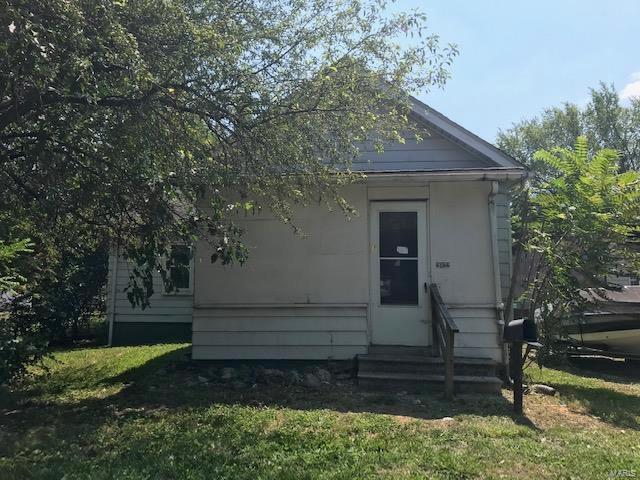 2022 Edwardsville Road Madison, IL 62060 - Photo 1 of 12