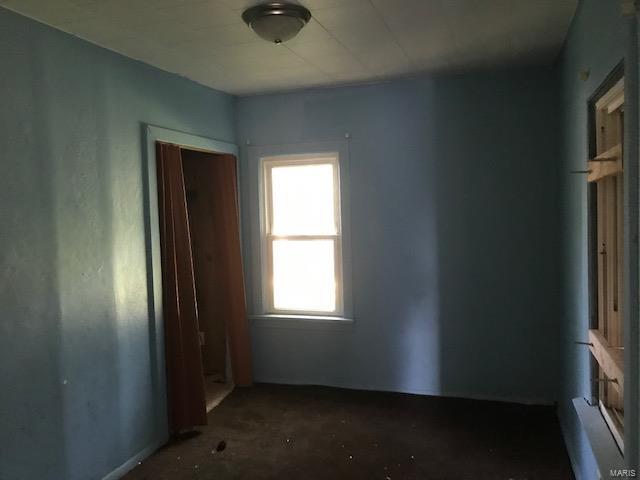 2022 Edwardsville Road Madison, IL 62060 - Photo 11 of 12