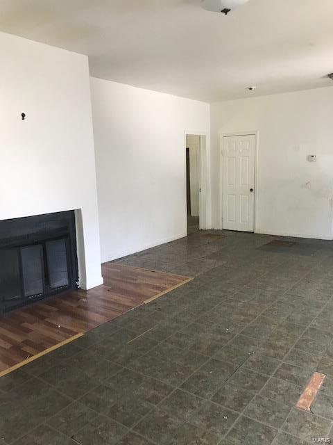 2022 Edwardsville Road Madison, IL 62060 - Photo 5 of 12