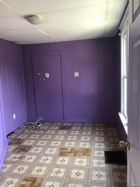 2022 Edwardsville Road Madison, IL 62060 - Photo 10 of 12