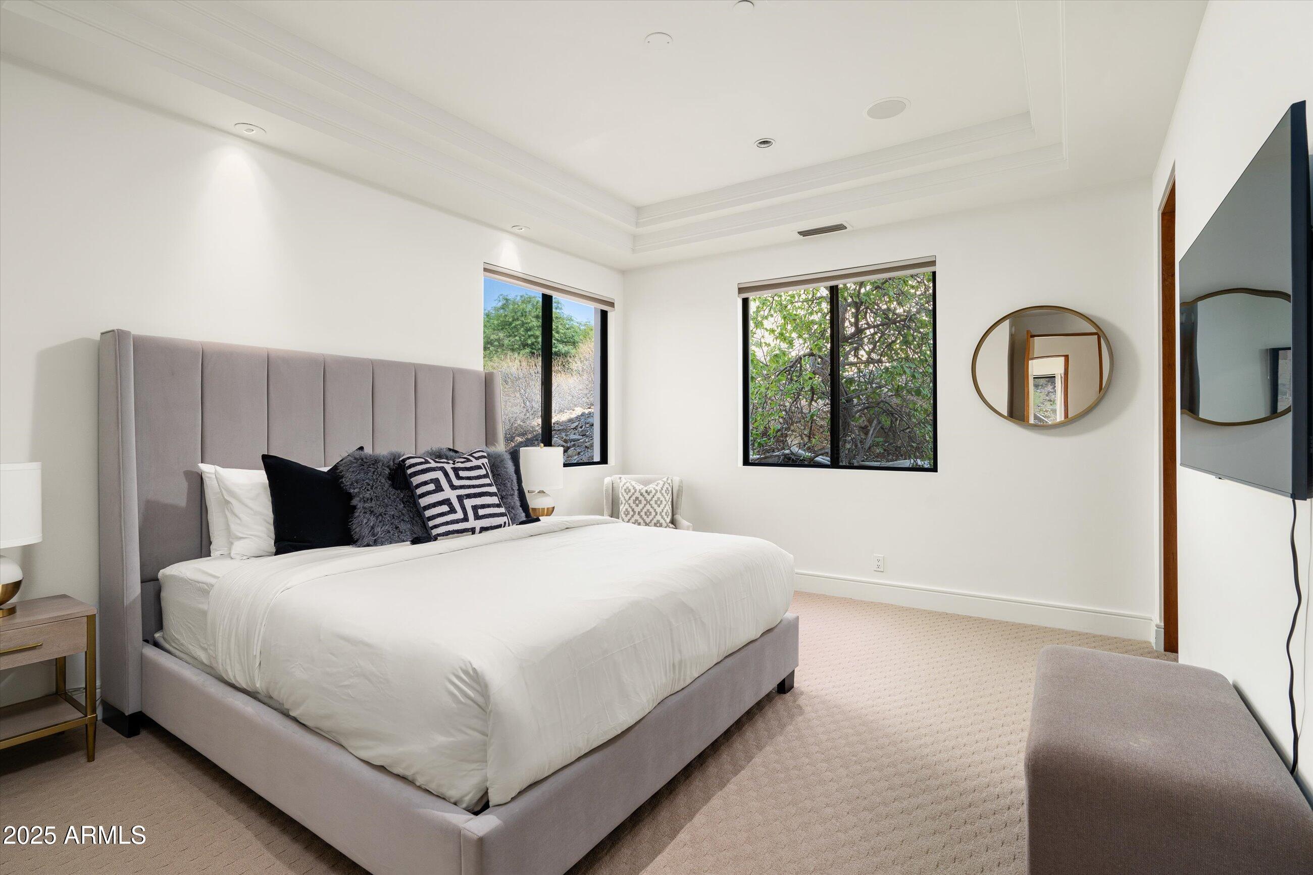 7451 North Las Brisas Lane Paradise Valley, AZ 85253 - Photo 36 of 78 Guest Bedroom 2