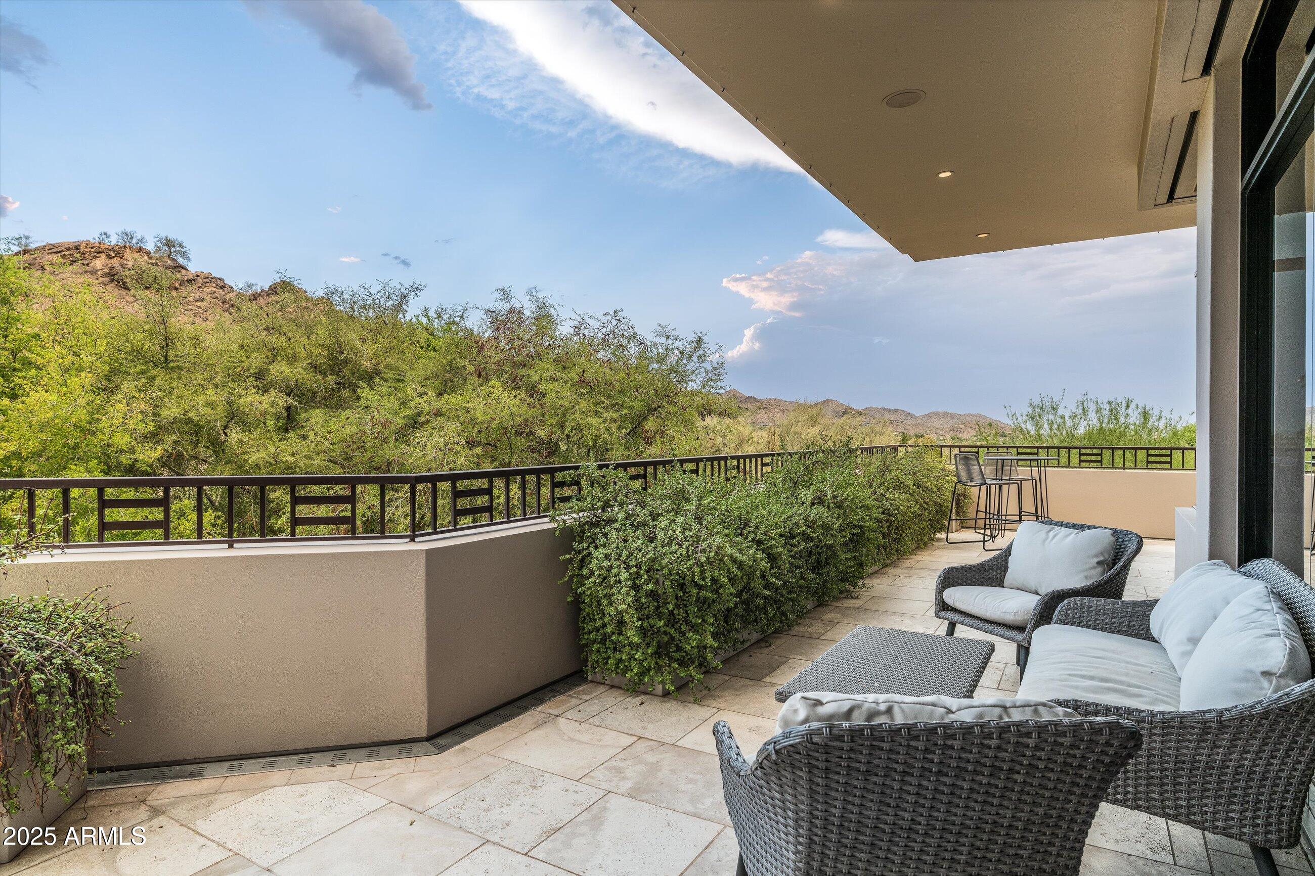 7451 North Las Brisas Lane Paradise Valley, AZ 85253 - Photo 60 of 78 76-7451 N. Las Brisas Lane (76 of 91)