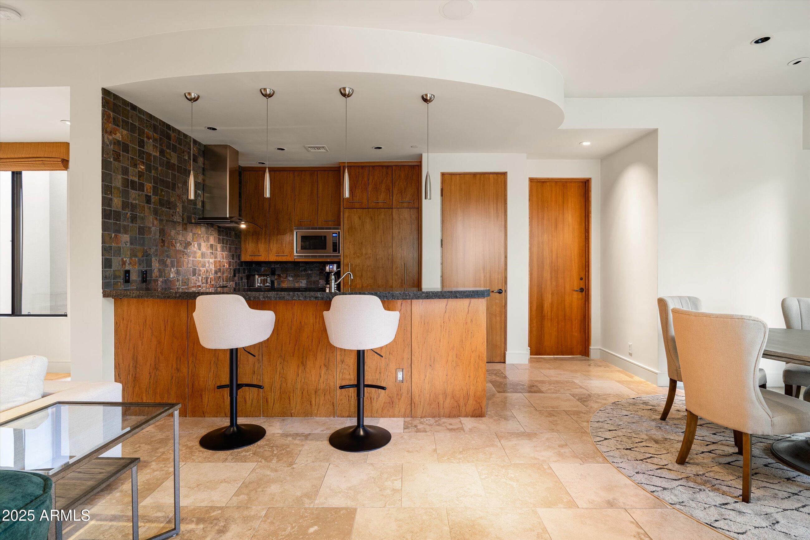 7451 North Las Brisas Lane Paradise Valley, AZ 85253 - Photo 62 of 78 Great Room