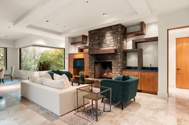 $5,750,000 | 7451 North Las Brisas Lane, Paradise Valley, AZ 85253