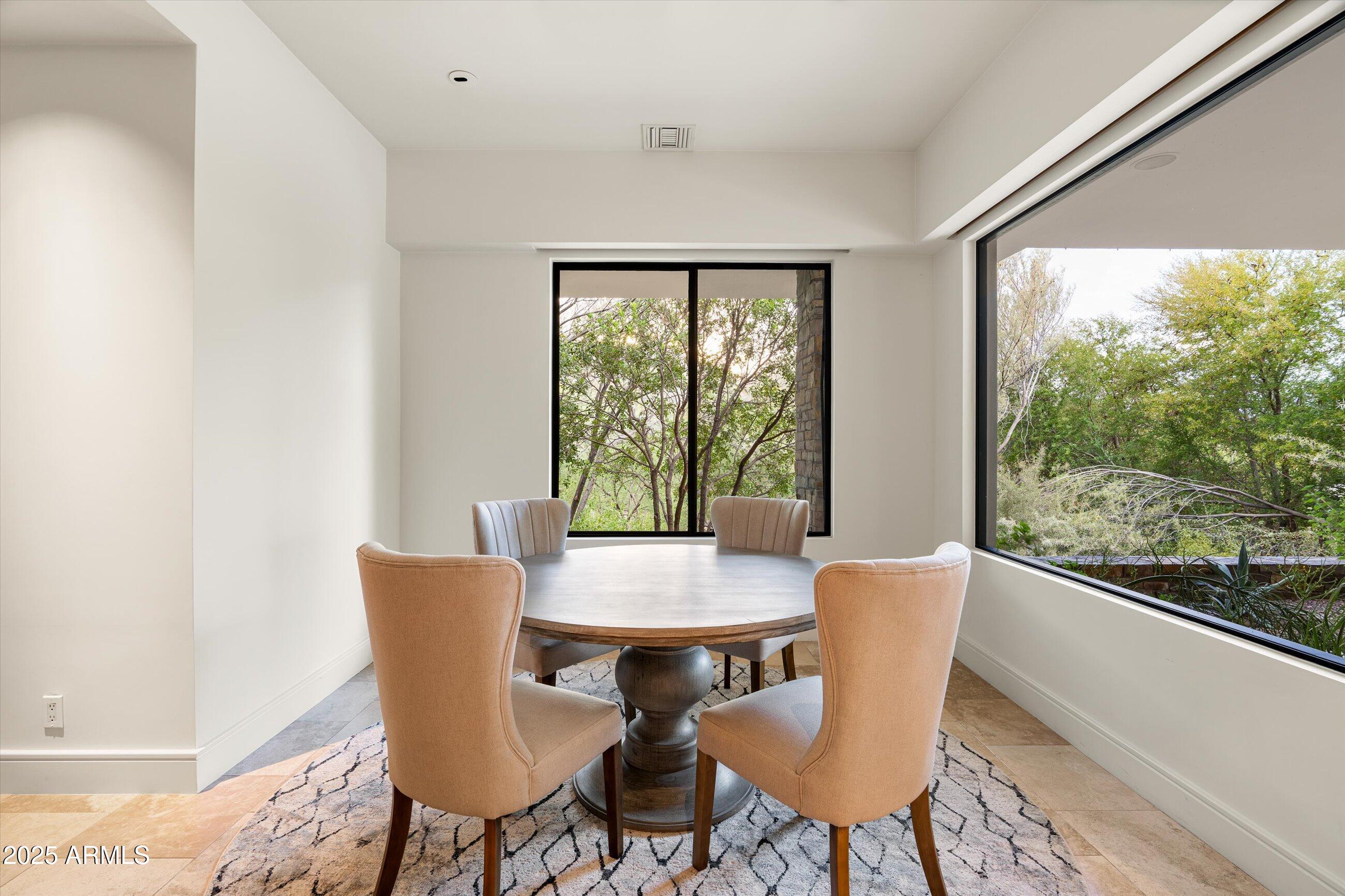 7451 North Las Brisas Lane Paradise Valley, AZ 85253 - Photo 68 of 78 Dining Nook