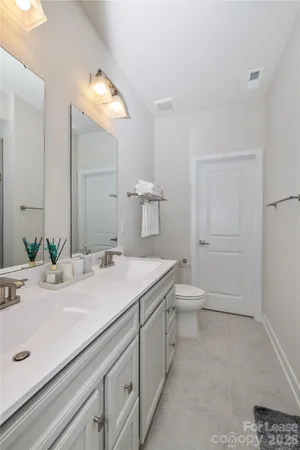 $3,000 | 4820 Chastain Avenue, Charlotte, NC 28217