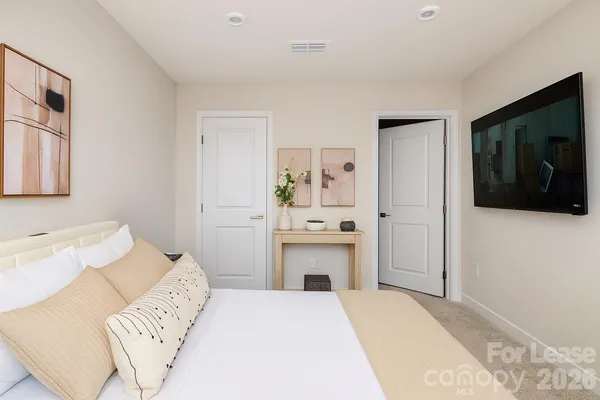 $3,000 | 4820 Chastain Avenue, Charlotte, NC 28217