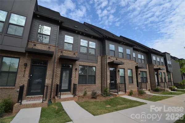 $3,000 | 4820 Chastain Avenue, Charlotte, NC 28217