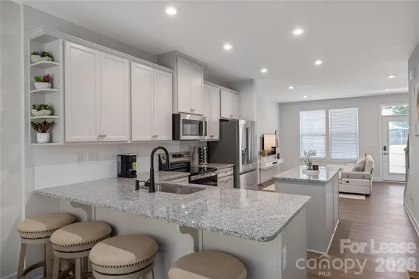 $3,000 | 4820 Chastain Avenue, Charlotte, NC 28217