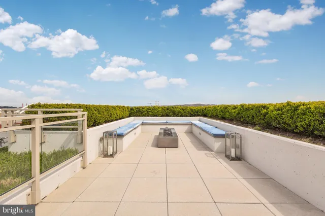 $899,000 | 88 V Street Southwest, Unit 509, Washington, DC 20024