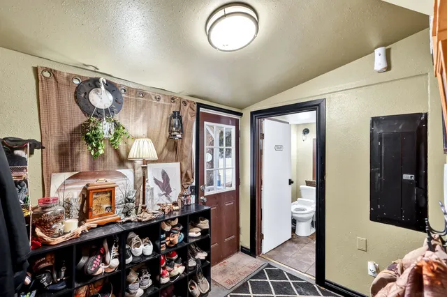 $725,000 | 671 Baker Lake Road, Newport, WA 99156