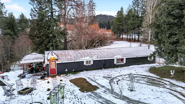 $725,000 | 671 Baker Lake Road, Newport, WA 99156