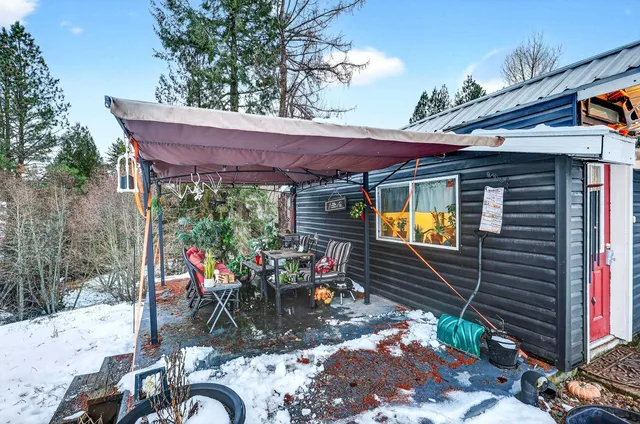 $725,000 | 671 Baker Lake Road, Newport, WA 99156