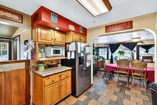 $725,000 | 671 Baker Lake Road, Newport, WA 99156