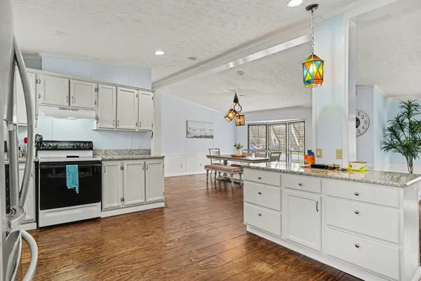 $409,900 | 784 Lewis Lane, Murrells Inlet, SC 29576