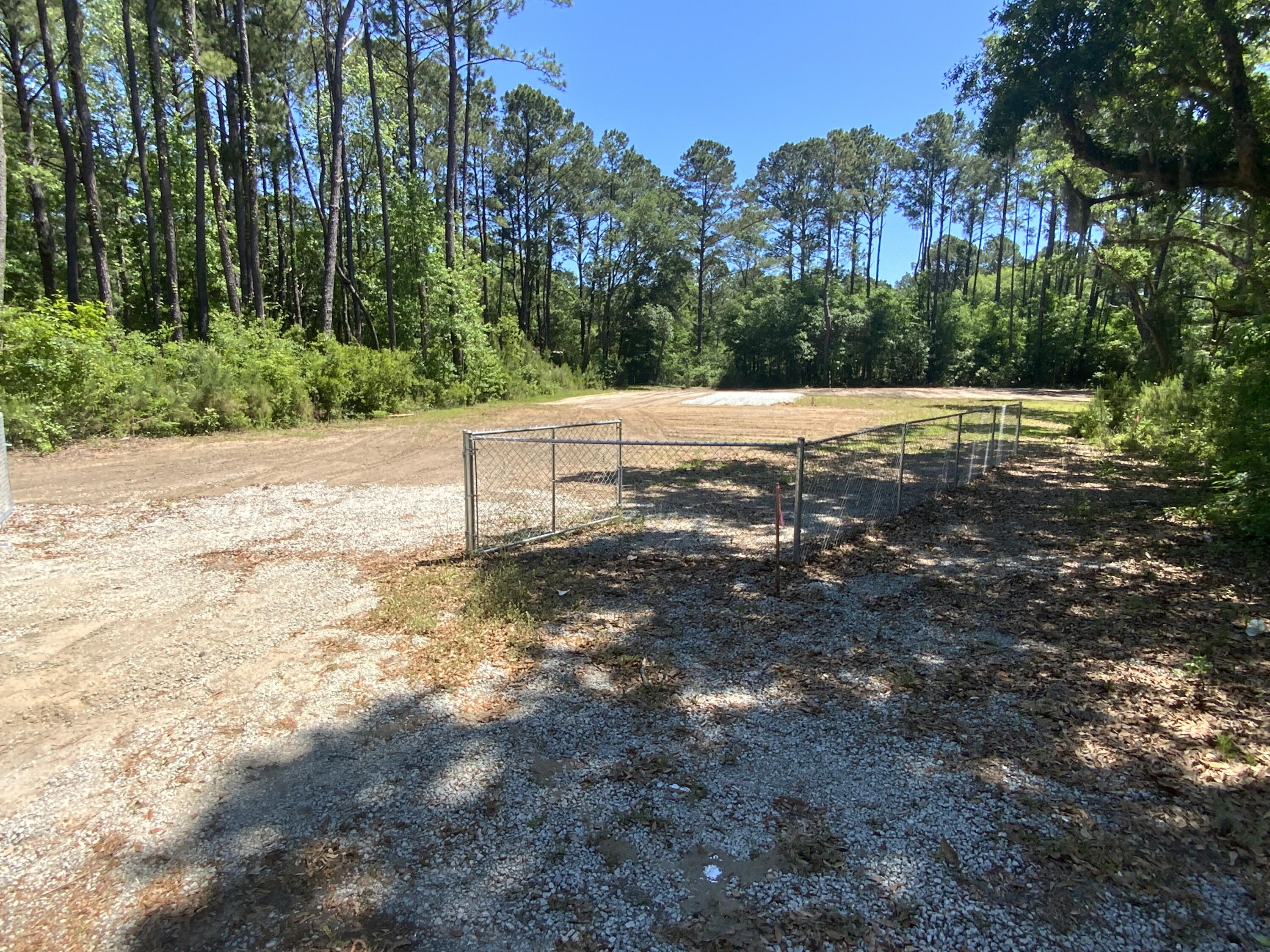 689 Seaside Road St. Helena Island, SC 29920 - Photo 3 of 11 IMG_2724