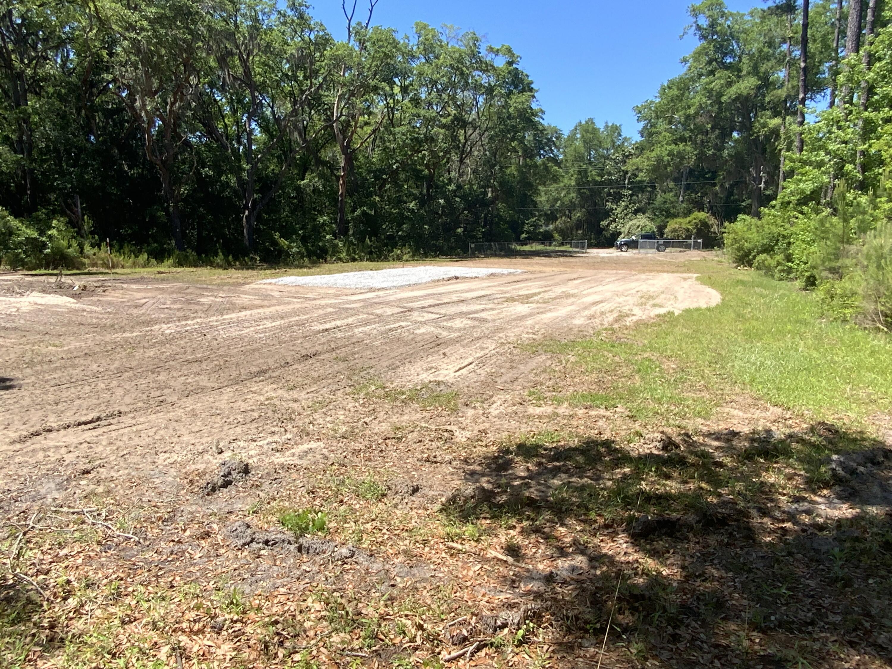 689 Seaside Road St. Helena Island, SC 29920 - Photo 4 of 11 IMG_2727